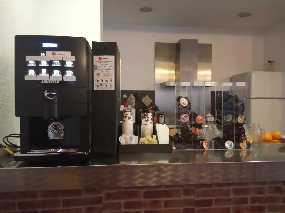**  マドリード Mombuey 19 Bed & Breakfast スペイン